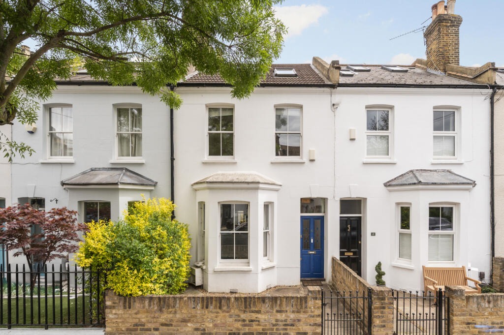 WhatsApp Image 2025-06-09 at 21.59.38