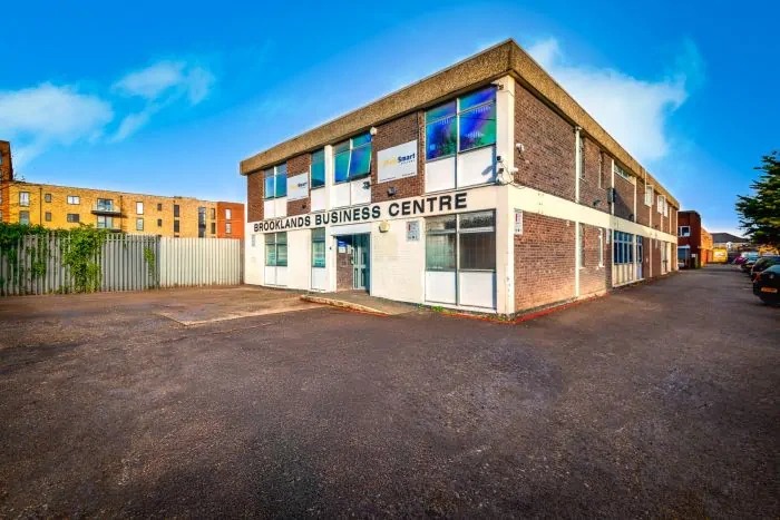 WhatsApp Image 2025-06-10 at 21.11.04